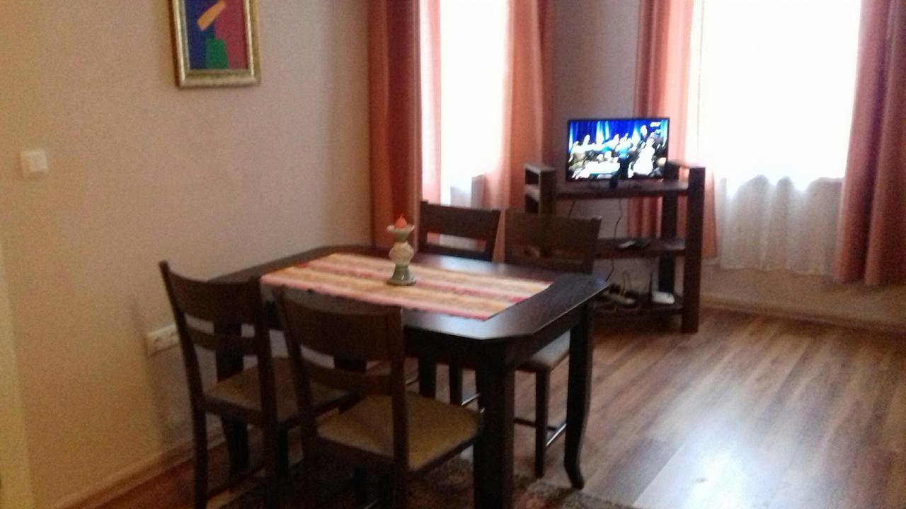 Apartamento Julia Garden Burgas Exterior foto